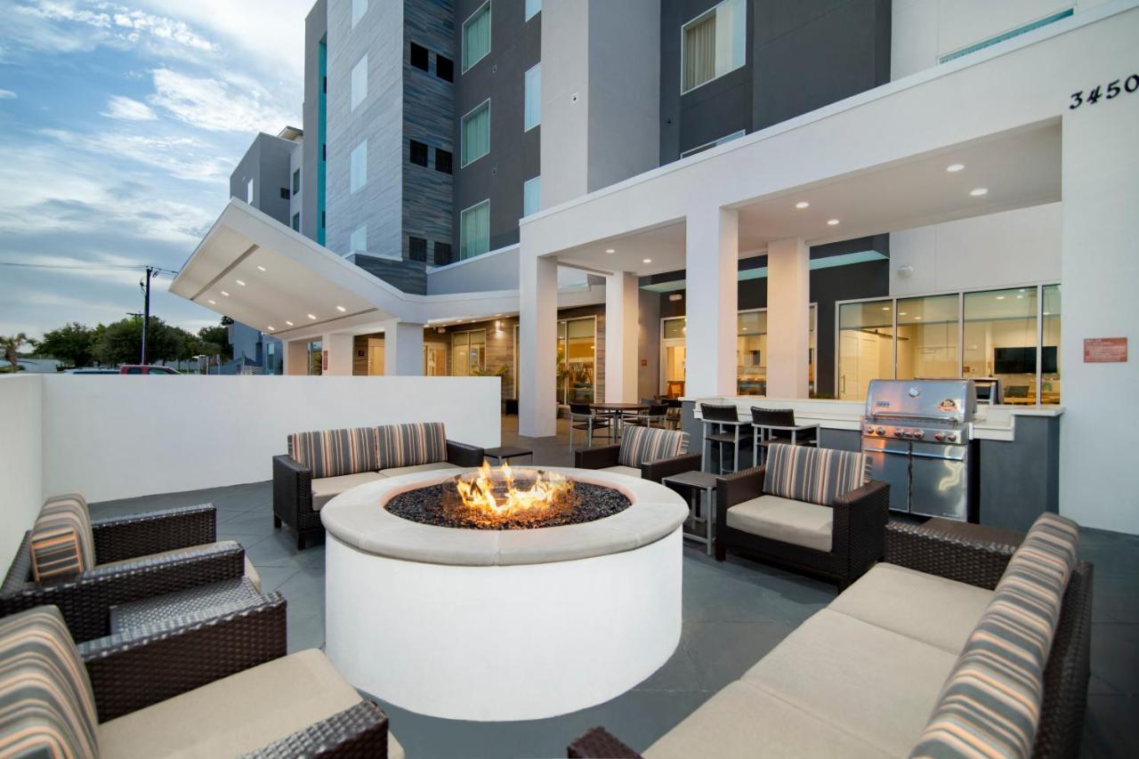 Towneplace Suites Fort Worth University Area/Medical Center Εξωτερικό φωτογραφία